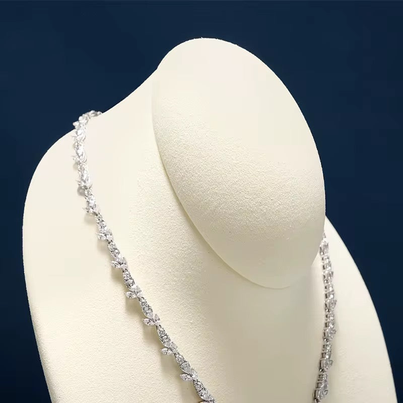 Neck Bust
