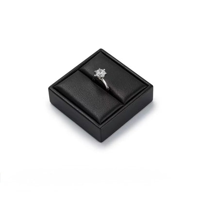 Jewelry Window Display Set