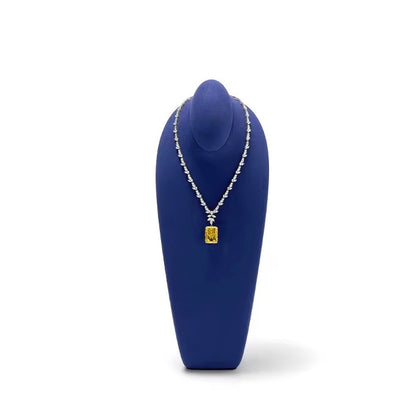 Neck Bust